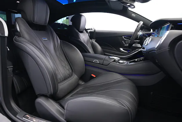 MERCEDES-BENZ S 63 AMG Coupé 4Matic Speedshift MCT *Keramik* *Burmester* *Standheizung*