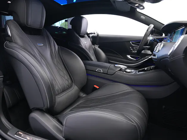 MERCEDES-BENZ S 63 AMG Coupé 4Matic Speedshift MCT *Keramik* *Burmester* *Standheizung*