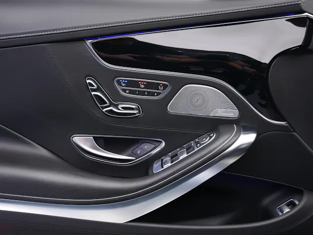 MERCEDES-BENZ S 63 AMG Coupé 4Matic Speedshift MCT *Keramik* *Burmester* *Standheizung*