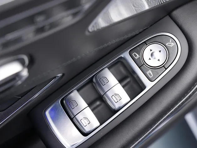 MERCEDES-BENZ S 63 AMG Coupé 4Matic Speedshift MCT *Keramik* *Burmester* *Standheizung*