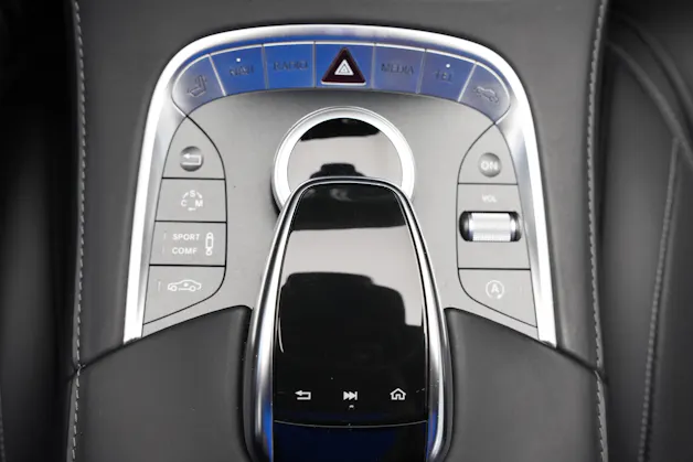 MERCEDES-BENZ S 63 AMG Coupé 4Matic Speedshift MCT *Keramik* *Burmester* *Standheizung*