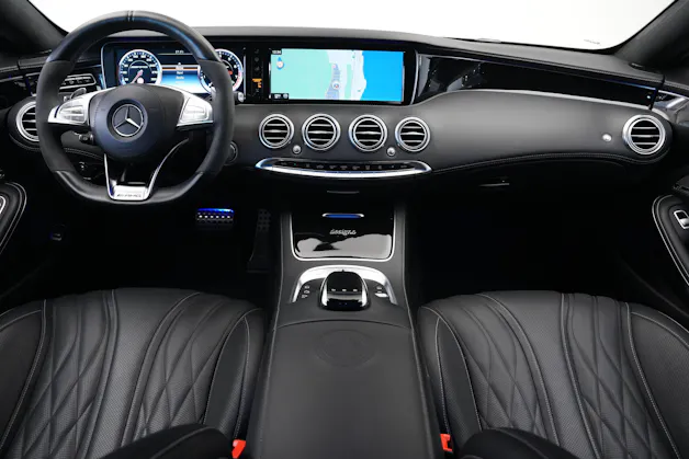 MERCEDES-BENZ S 63 AMG Coupé 4Matic Speedshift MCT *Keramik* *Burmester* *Standheizung*