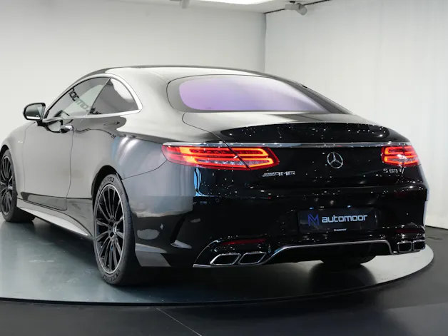 MERCEDES-BENZ S 63 AMG Coupé 4Matic Speedshift MCT *Keramik* *Burmester* *Standheizung*