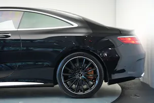 MERCEDES-BENZ S 63 AMG Coupé 4Matic Speedshift MCT *Keramik* *Burmester* *Standheizung*