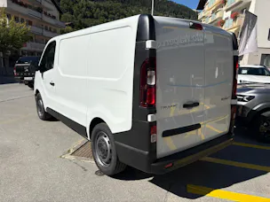RENAULT Trafic 2.0 Blue dCi110 Advance L1H1