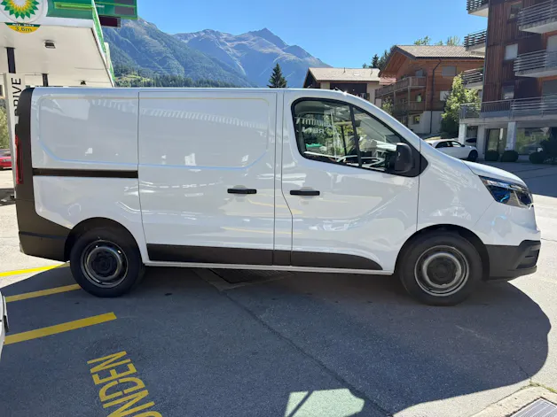RENAULT Trafic 2.0 Blue dCi110 Advance L1H1