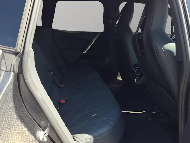 BMW iX xDrive40 Launch Edition