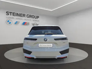 BMW iX xDrive40 Launch Edition