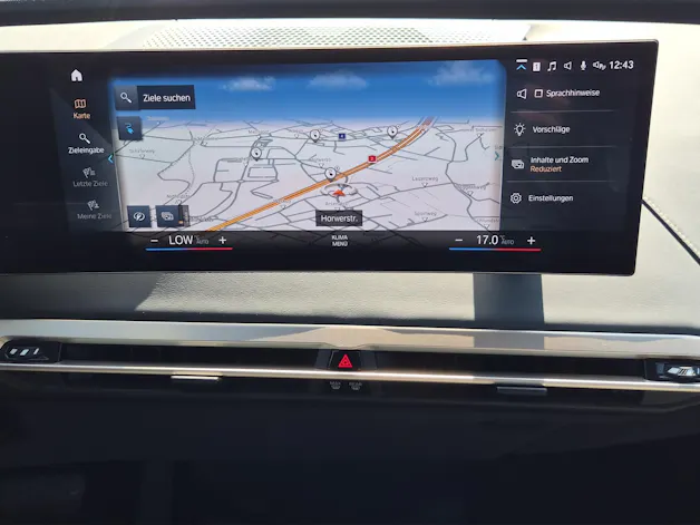 BMW iX xDrive40 Launch Edition