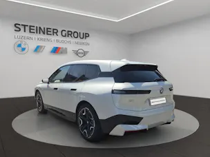 BMW iX xDrive40 Launch Edition