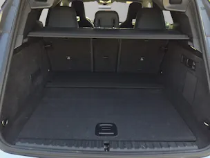 BMW iX xDrive40 Launch Edition