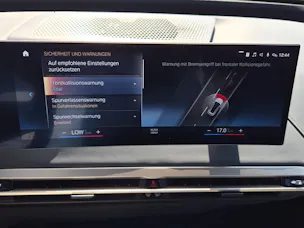 BMW iX xDrive40 Launch Edition