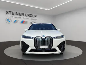 BMW iX xDrive40 Launch Edition