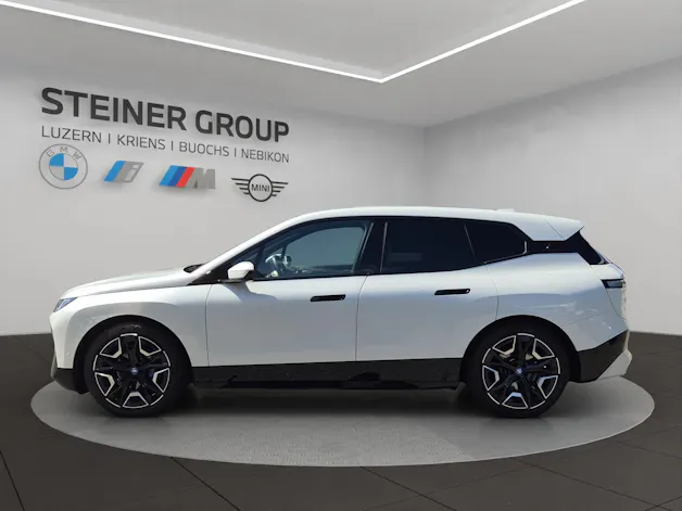 BMW iX xDrive40 Launch Edition