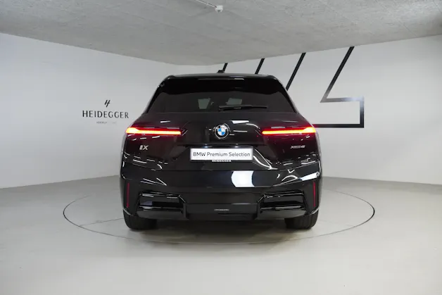 BMW iX xDrive45 M Sport