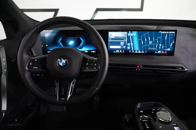BMW iX xDrive45 M Sport