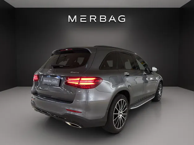 MERCEDES-BENZ GLC 250 AMG Line 4Matic 9G-Tronic