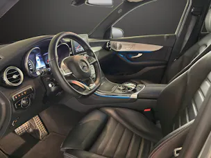 MERCEDES-BENZ GLC 250 AMG Line 4Matic 9G-Tronic