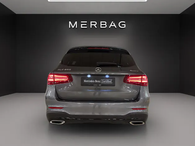 MERCEDES-BENZ GLC 250 AMG Line 4Matic 9G-Tronic