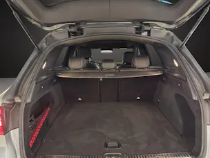 MERCEDES-BENZ GLC 250 AMG Line 4Matic 9G-Tronic