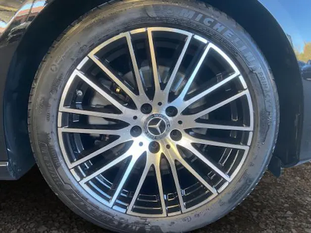 MERCEDES-BENZ C 200 4Matic