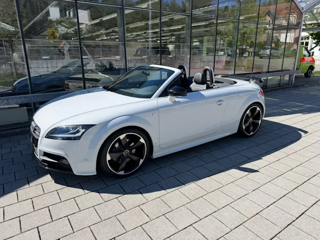 AUDI TT Roadster 2.0 TFSI quattro S-tronic