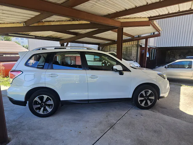 Subaru Forester 2.0i Swiss Plus Lineartronic