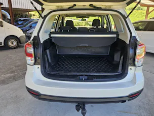Subaru Forester 2.0i Swiss Plus Lineartronic