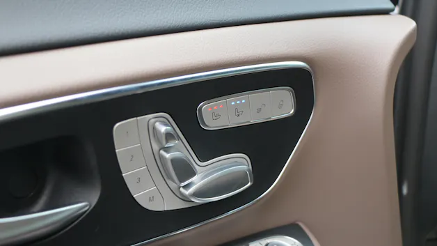 MERCEDES-BENZ V 300 d Exclusive Lang Swiss Edition 4Matic
