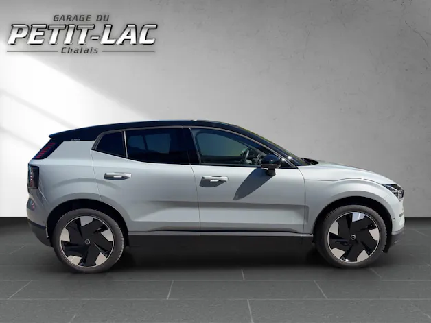VOLVO EX30 E60 69kWh Twin Ultra