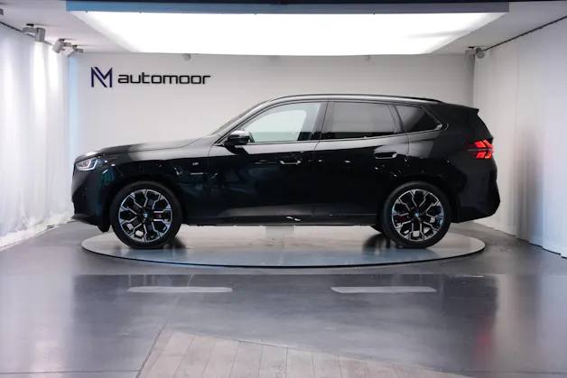 BMW X3 xDrive 48V 40d M Sport Pro *Panorama* *HuD* *AHK*