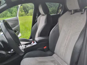 PEUGEOT 208 1.2 Turbo 130 PS GT Pack