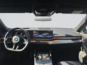 BMW 520i sDrive 48V Touring M Sport Steptronic