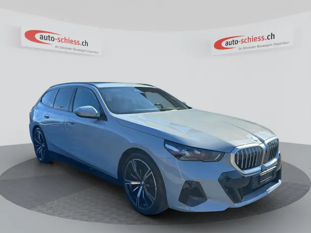 BMW 520i sDrive 48V Touring M Sport Steptronic