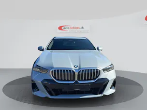 BMW 520i sDrive 48V Touring M Sport Steptronic