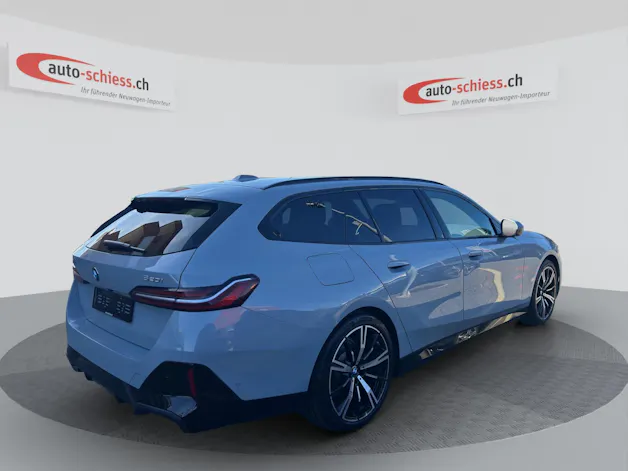 BMW 520i sDrive 48V Touring M Sport Steptronic