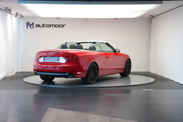 AUDI A5 Cabriolet 3.0 TDI quattro S-tronic