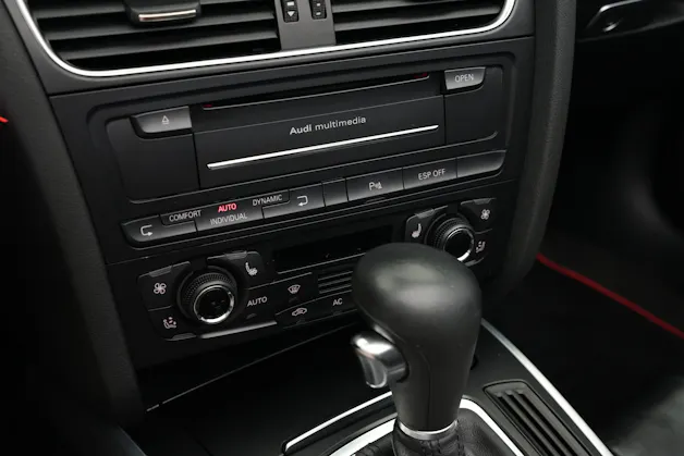 AUDI A5 Cabriolet 3.0 TDI quattro S-tronic