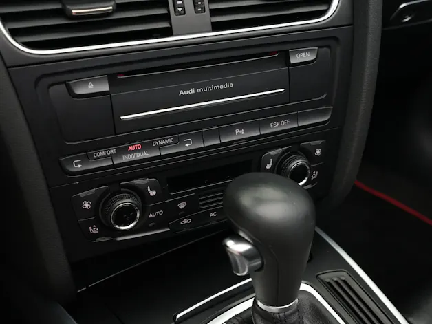 AUDI A5 Cabriolet 3.0 TDI quattro S-tronic