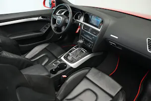 AUDI A5 Cabriolet 3.0 TDI quattro S-tronic