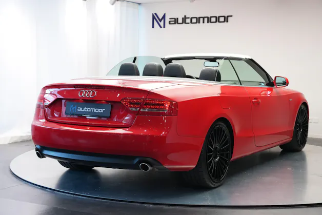 AUDI A5 Cabriolet 3.0 TDI quattro S-tronic