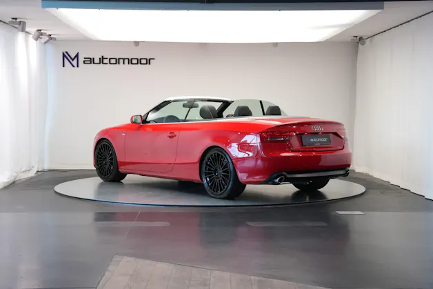 AUDI A5 Cabriolet 3.0 TDI quattro S-tronic