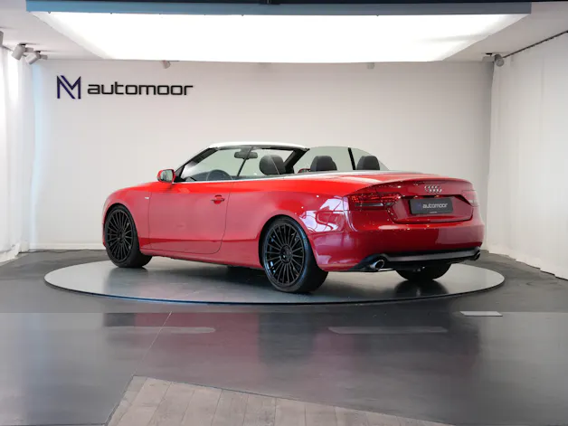 AUDI A5 Cabriolet 3.0 TDI quattro S-tronic
