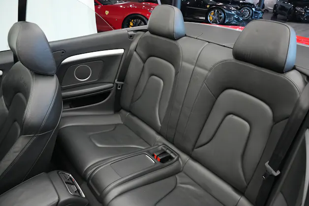 AUDI A5 Cabriolet 3.0 TDI quattro S-tronic
