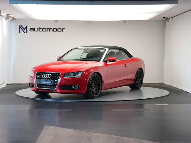 AUDI A5 Cabriolet 3.0 TDI quattro S-tronic