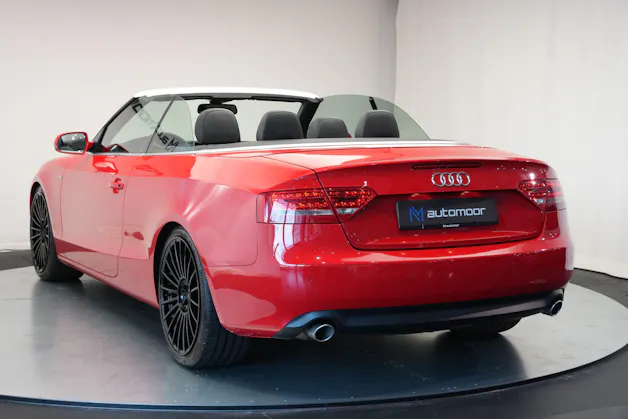 AUDI A5 Cabriolet 3.0 TDI quattro S-tronic