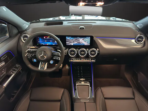 MERCEDES-BENZ GLA AMG 45 S 4M+8G-DCT