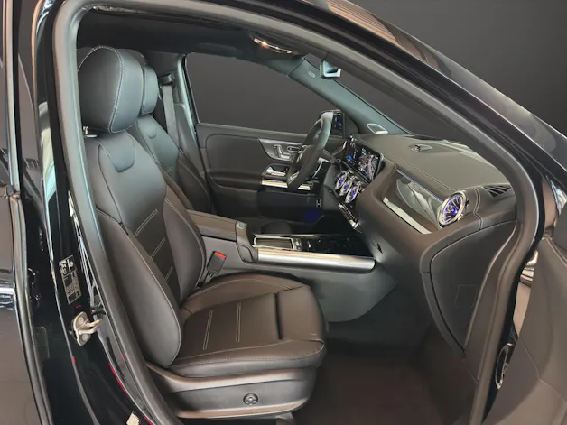 MERCEDES-BENZ GLA AMG 45 S 4M+8G-DCT