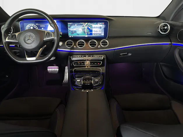 MERCEDES-BENZ E 350 d AMG Line 9G-Tronic