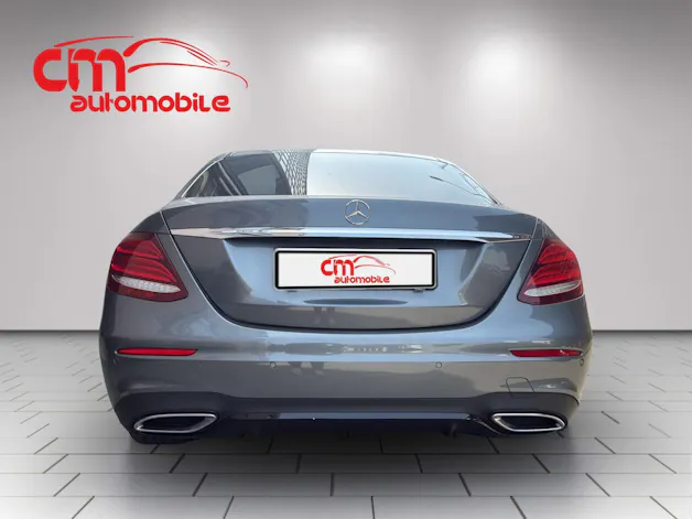 MERCEDES-BENZ E 350 d AMG Line 9G-Tronic